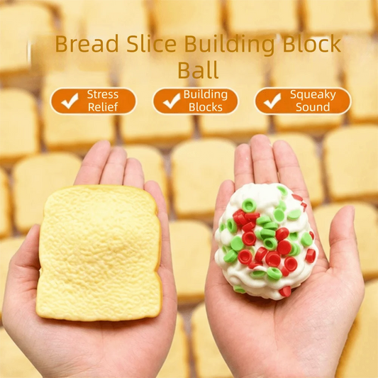 Squishy toast garni de petits éléments