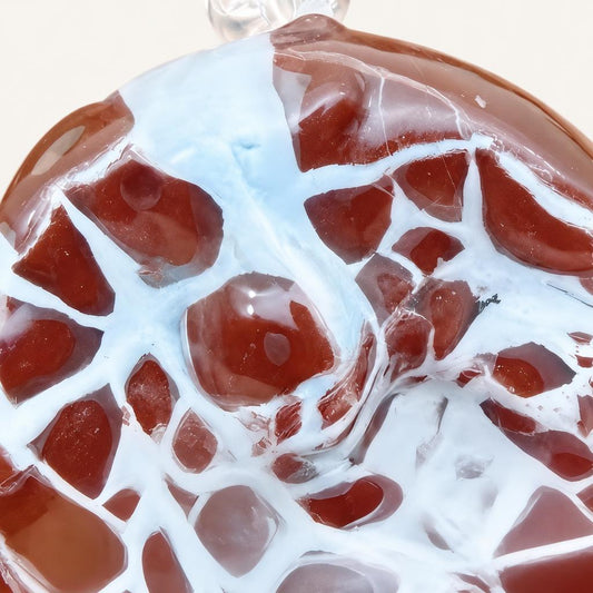 Squishy boule au motif craquelé — Vue détaillée
