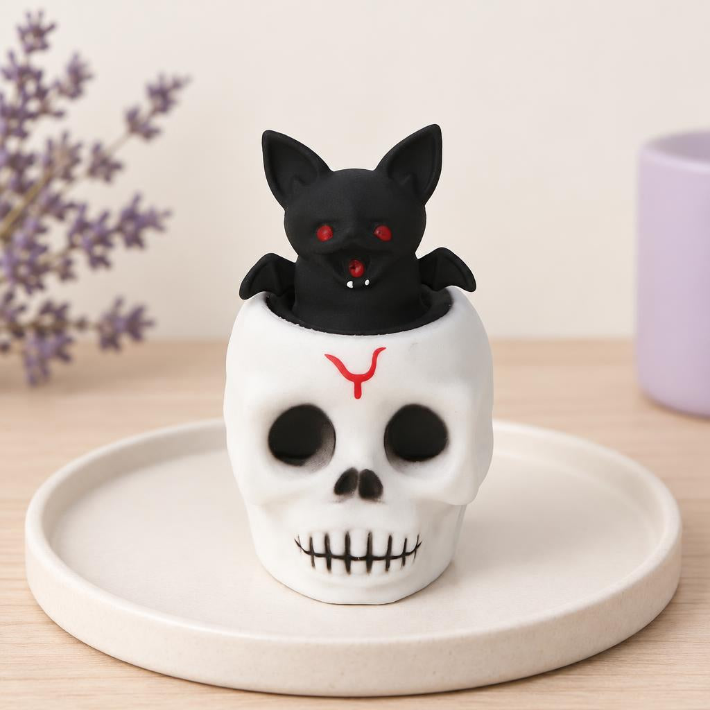 Squishy crâne avec chauve-souris — Présentation du produit
