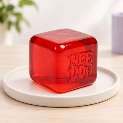 Squishy cube rouge imprimé